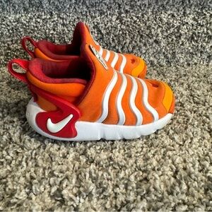 Nike Dynamo Go shoes for baby kids toddler 6C